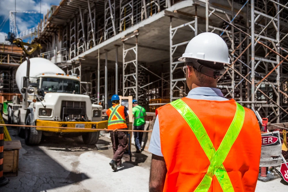 metal-supermarkets-steel-beams-construction