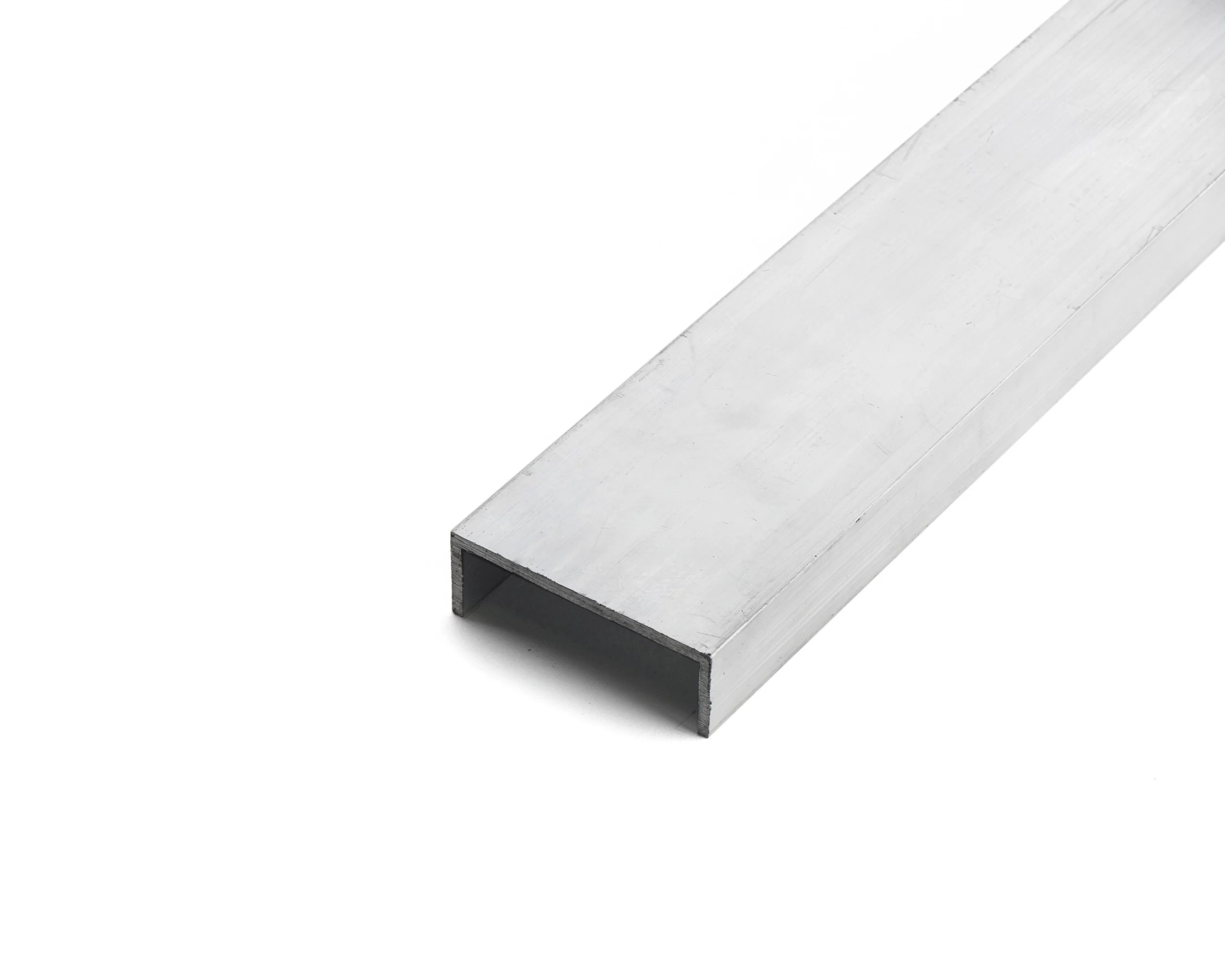 stainless-steel-channel-sharp-corner-image